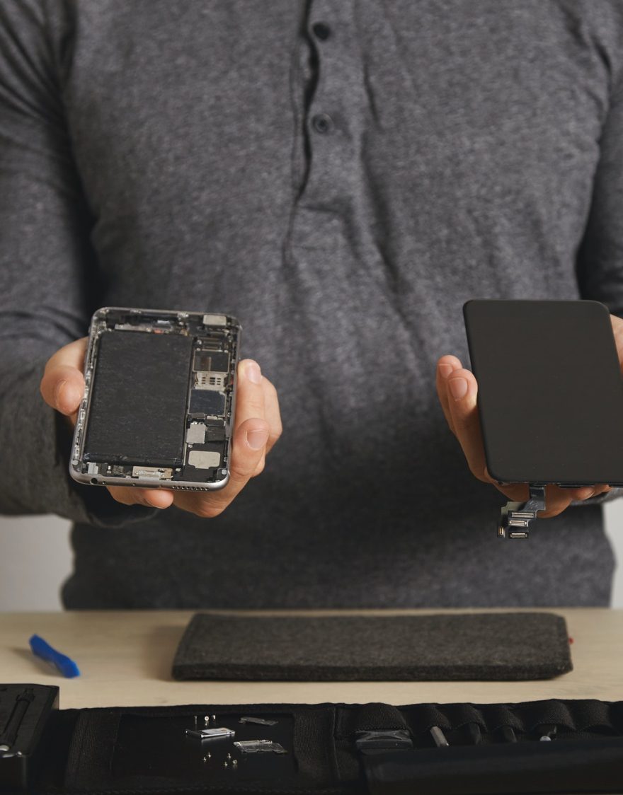 computer-and-phone-repairment-service-1.jpg